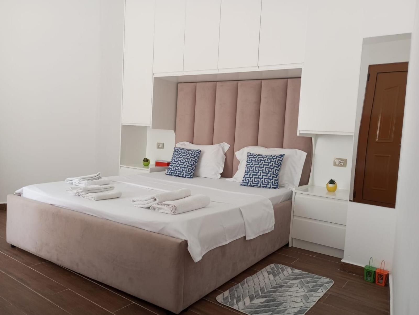 Mario Rooms Sarandë Esterno foto